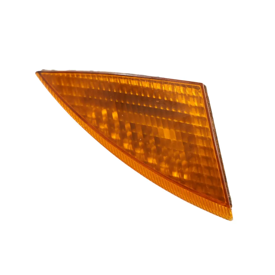 Frontlicht Blinker Links 99663103600 für Porsche Boxster 986 mit Teilenummer 99663103600-1 Porsche Boxster 986 Frontlicht Blinker Links 99663103600 - SKU 99663103600-1 - Teilenummer 99663103600-1