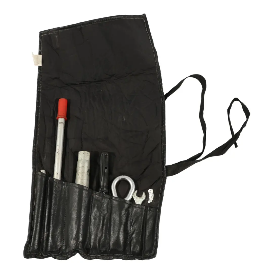 Kit Borsa Attrezzi Gancio Occhio Cacciavite per Porsche Boxster 986 con numero di parte 996721115 Porsche Boxster 986 Kit Borsa Attrezzi Gancio Occhio Cacciavite - SKU 99672111500 - Numero di parte 996721115