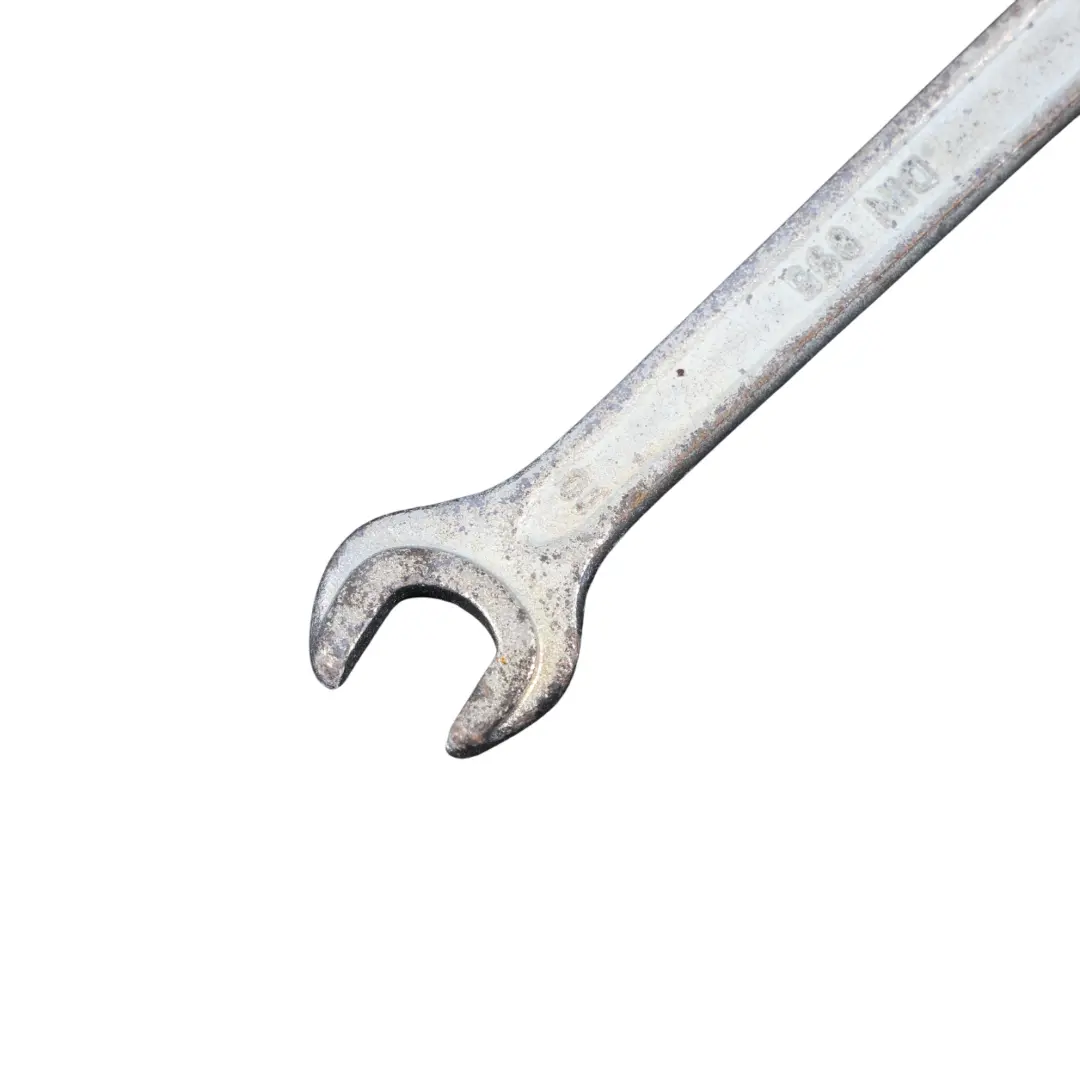 Kit Sacoche Outils Avec Tournevis Œillet Crochet pour Porsche Boxster 986 à propos du numéro de pièce 996721115 Porsche Boxster 986 Kit Sacoche Outils Avec Tournevis Œillet Crochet - SKU 99672111500 - Numéro de pièce 996721115