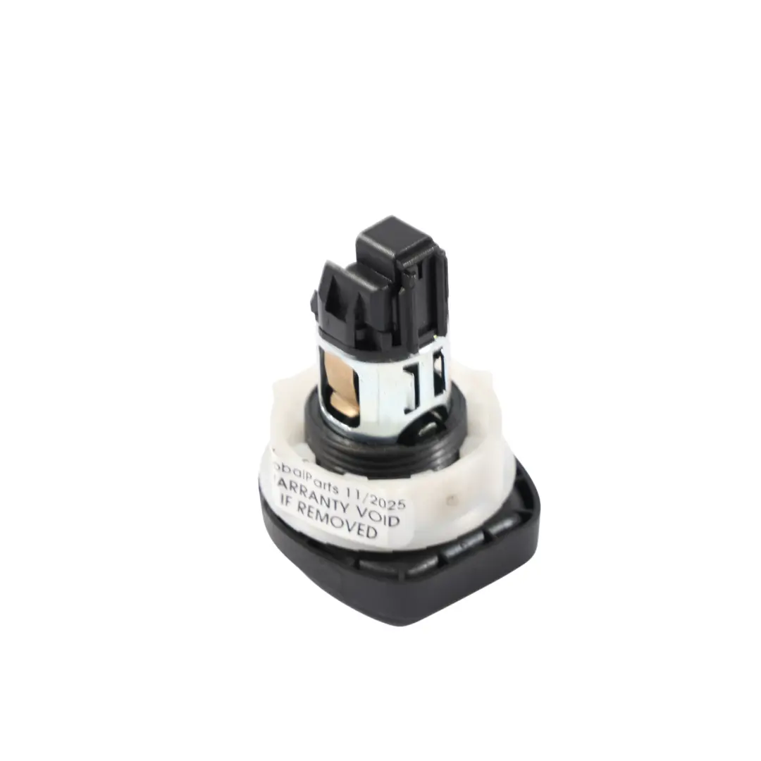 W117 W205 W212 W221 Connecteur De Prise De Coffre pour Mercedes à propos du numéro de pièce A0008207351 Mercedes W117 W205 W212 W221 Connecteur De Prise De Coffre - SKU A0008207351 - Numéro de pièce A0008207351