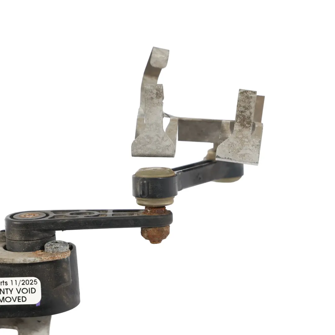 Mercedes W205 W213 Sensor De Altura De Faros Izquierdo - SKU A0009053704-1 - Número de pieza A0009053704