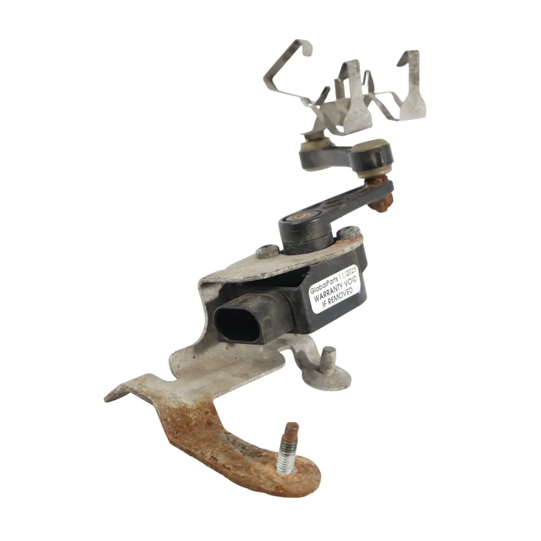 Sensore Altezza Fari Sinistro per Mercedes W205 W213 con numero di parte A0009053704 Mercedes W205 W213 Sensore Altezza Fari Sinistro - SKU A0009053704-1 - Numero di parte A0009053704