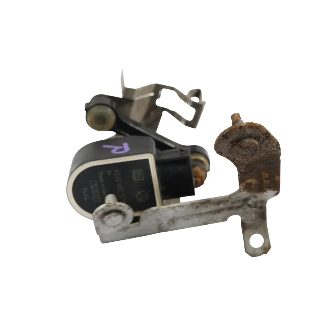 Scheinwerfer Höhe Sensoreinheit Rechts für Mercedes W205 W213 mit Teilenummer A0009053704 Mercedes W205 W213 Scheinwerfer Höhe Sensoreinheit Rechts - SKU A0009053704-2 - Teilenummer A0009053704