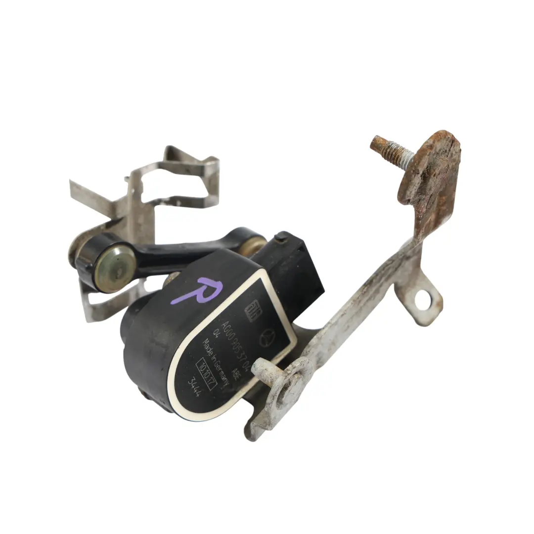 Mercedes W205 W213 Unità Sensore Altezza Fari Destro - SKU A0009053704-2 - Numero di parte A0009053704