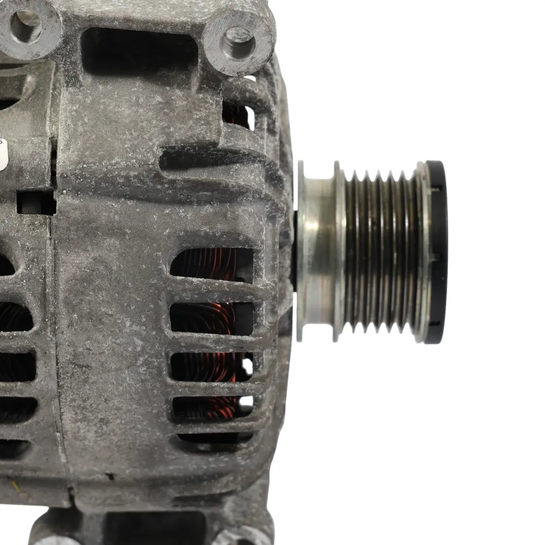 Mercedes W204 S204 C204 Alternador Generador 150A 14V 1.8 Gasolina - SKU A0009067902 - Número de pieza A0009067902