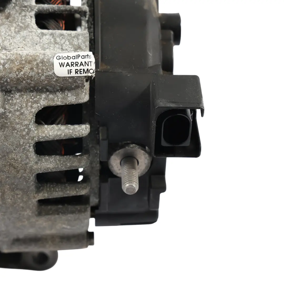 C43 Alternator Generator VALEO 200A 3.0 Petrol to Mercedes W205 with Part number A0009068706 Mercedes W205 C43 Alternator Generator VALEO 200A 3.0 Petrol - SKU A0009068706 - Part number A0009068706