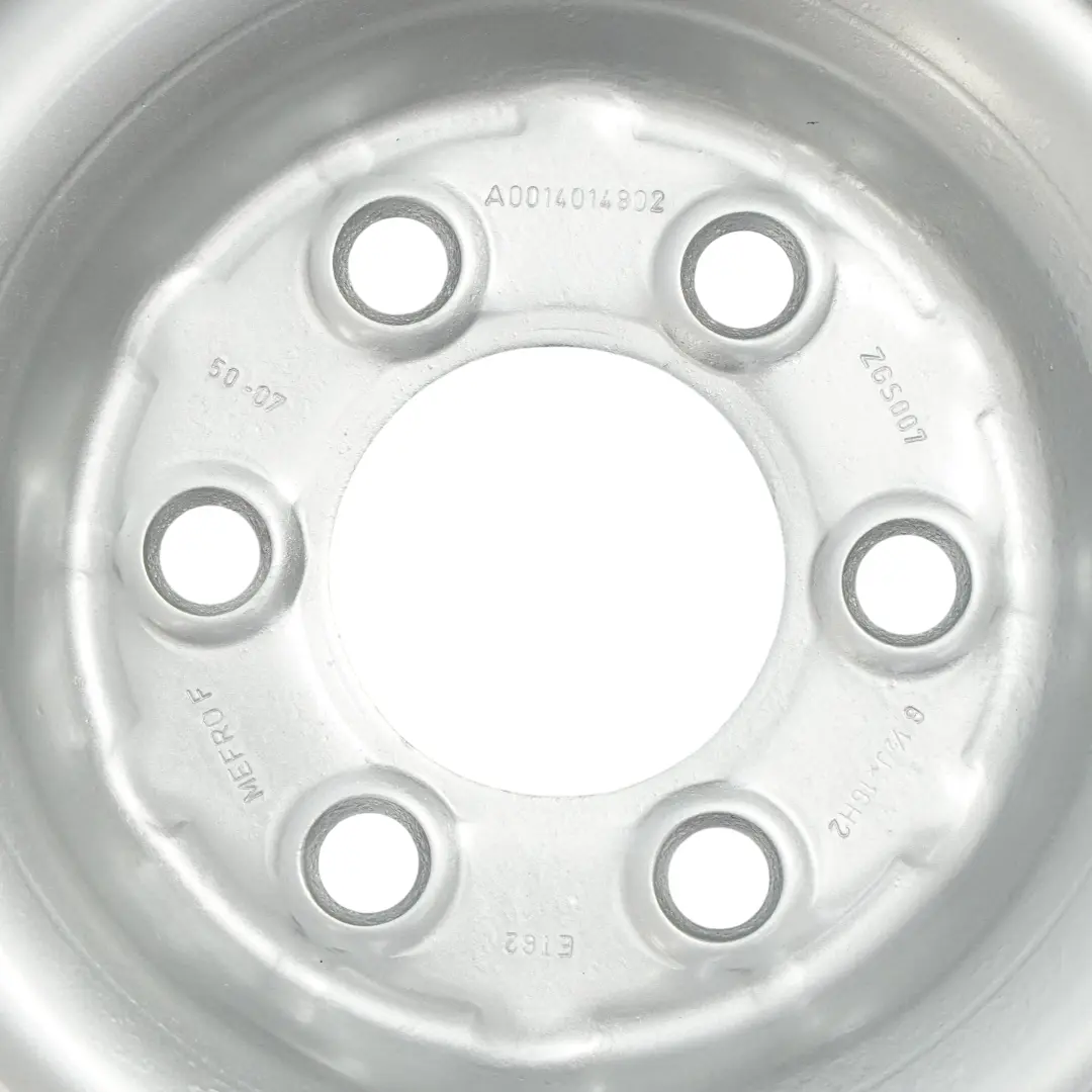 Argento Cerchio In Acciaio 16" 6,5J ET:62 per Mercedes Sprinter W906 con numero di parte A0014014802 Mercedes Sprinter W906 Argento Cerchio In Acciaio 16" 6,5J ET:62 - SKU A0014014802-1 - Numero di parte A0014014802