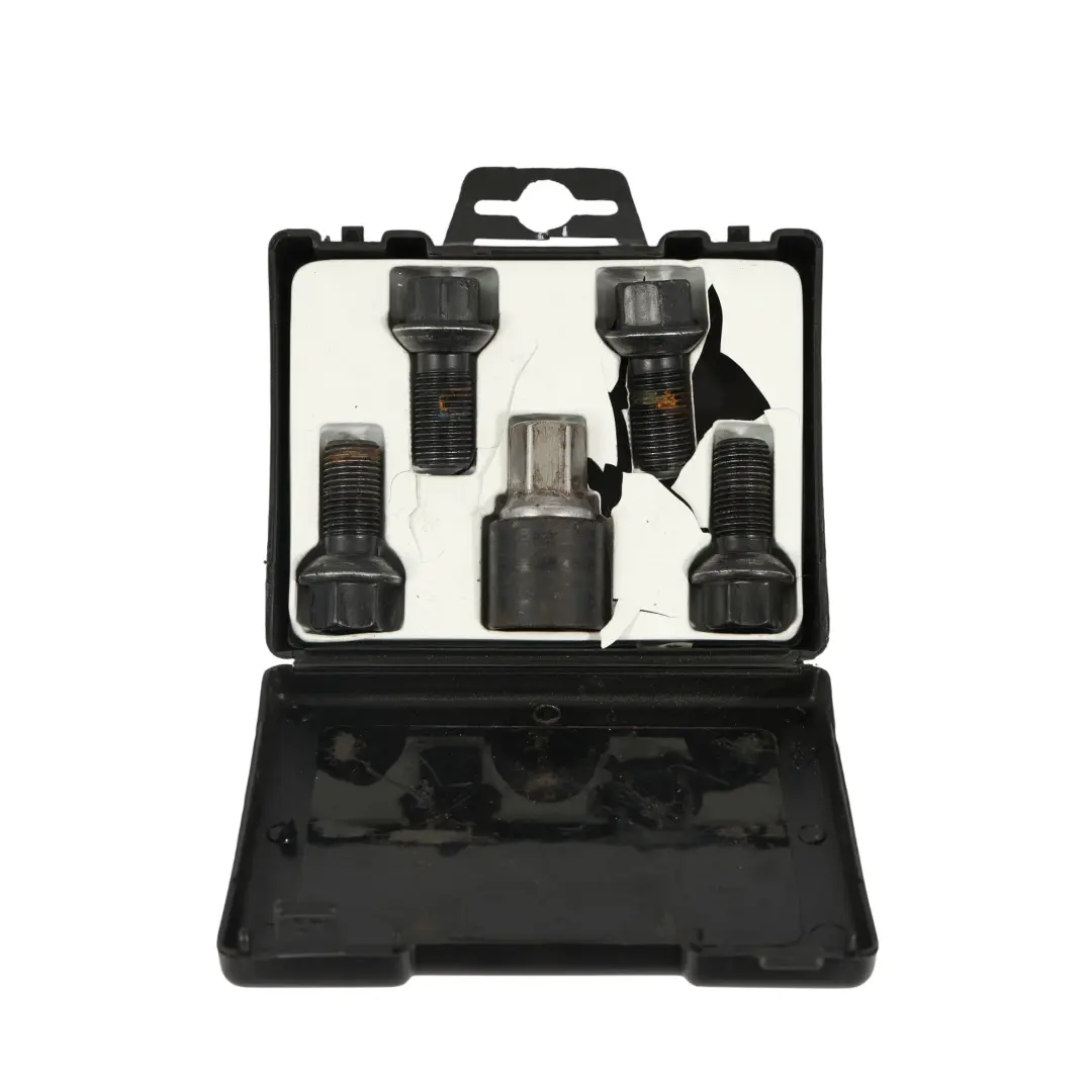 Bulloni Ruota Mercedes W176 W204 W205 W212 Set Posteriore Anteriore B66470155 per con numero di parte A0019901607 Bulloni Ruota Mercedes W176 W204 W205 W212 Set Posteriore Anteriore B66470155 - SKU A0019901607-8 - Numero di parte A0019901607