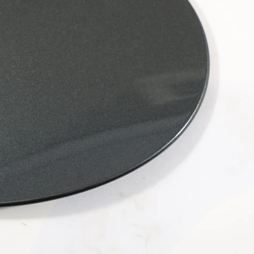 Mercedes ML W164 Coperchio Sportello Carburant Grigio Tenorite - 755 A1647570006 - SKU A1647570006-TNG - Numero di parte A1647570006-TNG