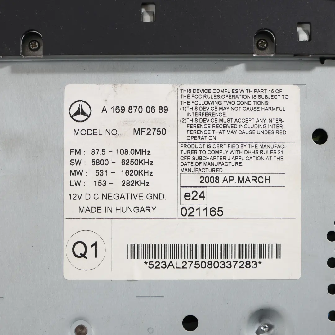 Autoradio CD Unité Principale pour Mercedes W169 W245 à propos du numéro de pièce A1698700689 Mercedes W169 W245 Autoradio CD Unité Principale - SKU A1698700689-3 - Numéro de pièce A1698700689