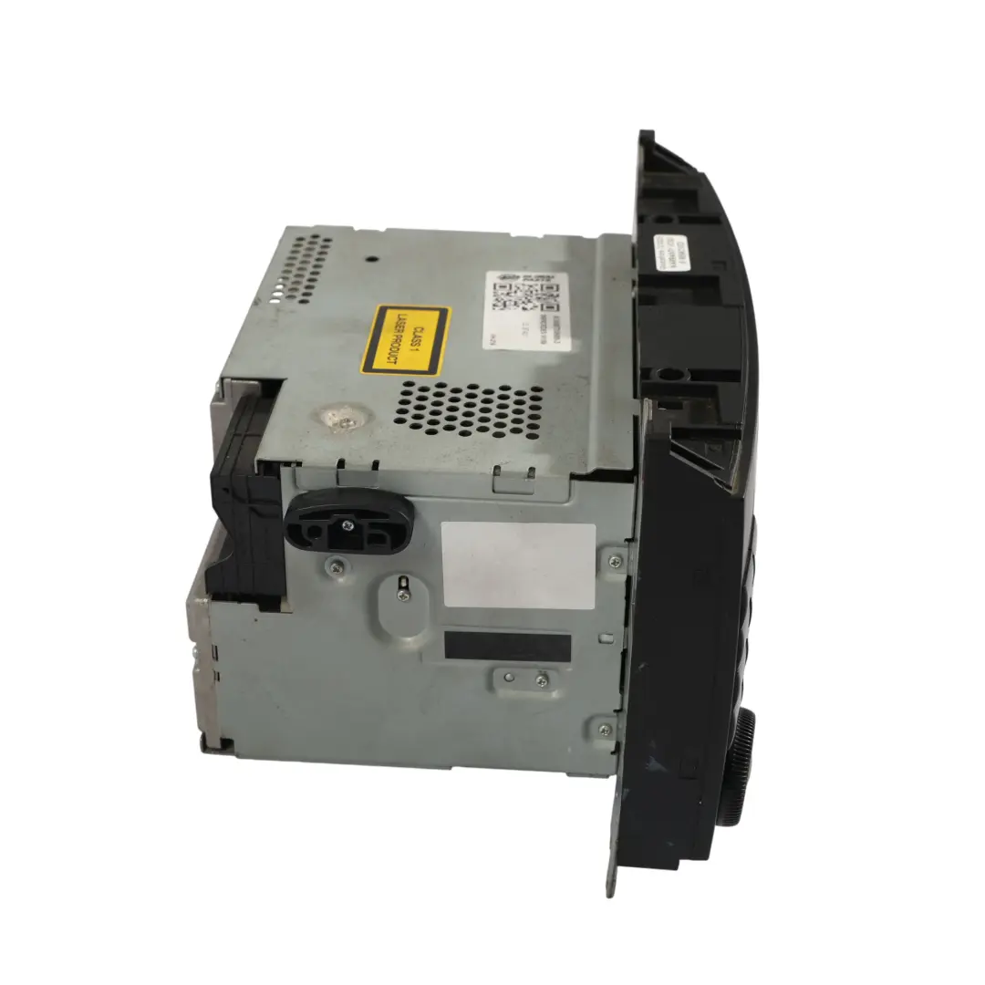 Radio Odtwarzacz CD do Mercedes W169 W245 o numerze A1698700689 Mercedes W169 W245 Radio Odtwarzacz CD - SKU A1698700689-3 - Numer Części A1698700689