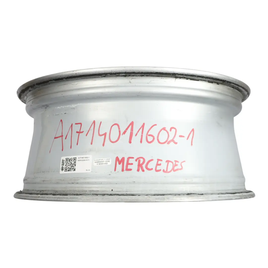 Cerchio lega anteriore argento 18" 7,5J ET:37 per Mercedes R171 AMG con numero di parte A1714011602 Mercedes R171 AMG Cerchio lega anteriore argento 18" 7,5J ET:37 - SKU A1714011602-1 - Numero di parte A1714011602