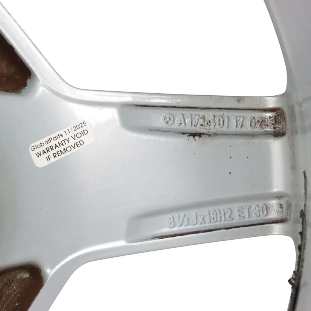 Felga Aluminiowa Tylna Srebrna 18" 8,5J ET:30 do Mercedes R171 C209 AMG o numerze A1714011702 Mercedes R171 C209 AMG Felga Aluminiowa Tylna Srebrna 18" 8,5J ET:30 - SKU A1714011702-1 - Numer Części A1714011702