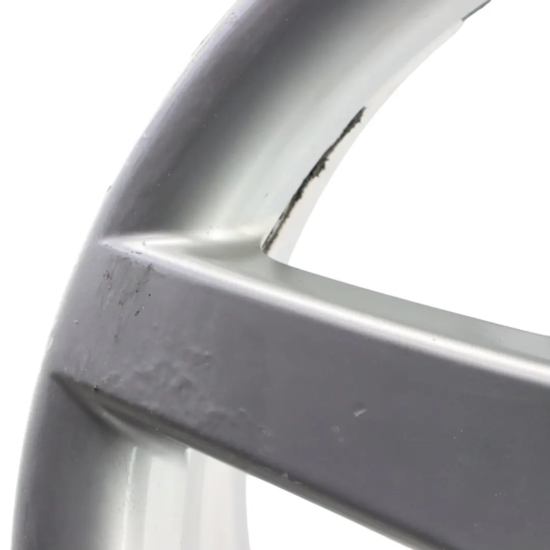 Felga Aluminiowa Tylna Srebrna 18" 8,5J ET:30 do Mercedes R171 C209 AMG o numerze A1714011702 Mercedes R171 C209 AMG Felga Aluminiowa Tylna Srebrna 18" 8,5J ET:30 - SKU A1714011702-1 - Numer Części A1714011702