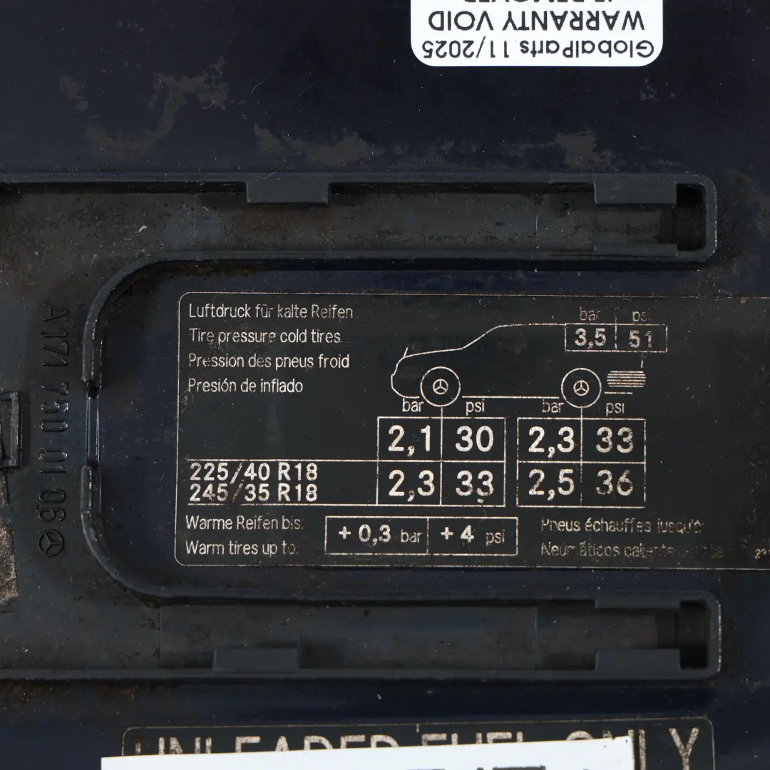 Mercedes SLK R171 Tapa Depósito Combustible Azul Tanzanita - 359 - SKU A1717500106-TB - Número de pieza A1717500106