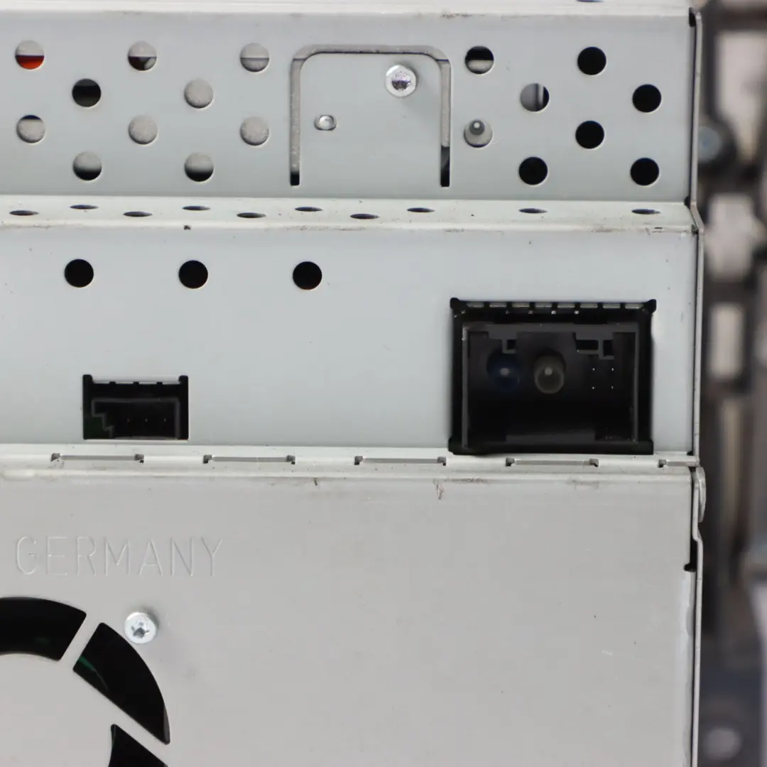 Radio Nawigacja COMAND DVD APS do Mercedes SLK R171 o numerze A1718204289 Mercedes SLK R171 Radio Nawigacja COMAND DVD APS - SKU A1718204289 - Numer Części A1718204289