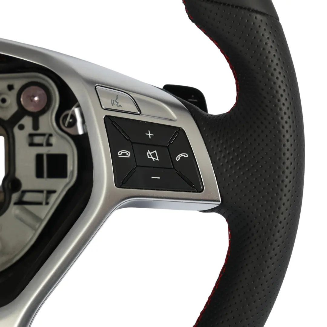 NUOVO In Pelle Nera Sport Cambio al Volante per Mercedes W204 W212 Volante AMG Sport con numero di parte A1724604203 Mercedes W204 W212 Volante AMG Sport NUOVO In Pelle Nera Sport Cambio al Volante - SKU A1724604203-2 - Numero di parte A1724604203