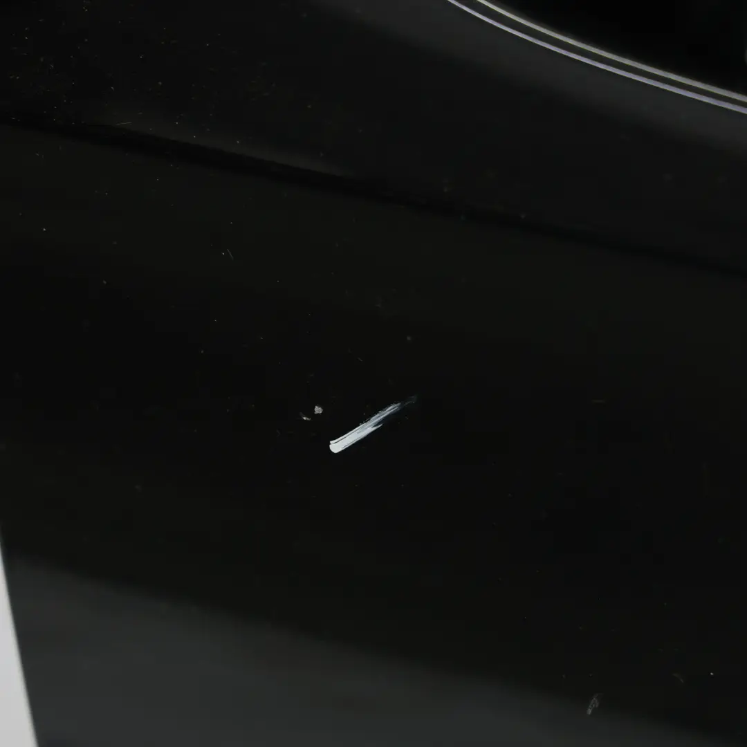 Droite Classe A Kosmos Cosmic Black Metallic - 191 pour Mercedes W176 Porte Avant à propos du numéro de pièce A1767200205 Mercedes W176 Porte Avant Droite Classe A Kosmos Cosmic Black Metallic - 191 - SKU A1767200205-KB - Numéro de pièce A1767200205