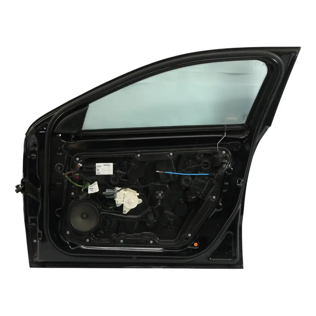 Tür Vorne Rechts Kosmos Black Schwarz Metallic - 191 für Mercedes W176 mit Teilenummer A1767200205 Mercedes W176 Tür Vorne Rechts Kosmos Black Schwarz Metallic - 191 - SKU A1767200205-KB - Teilenummer A1767200205