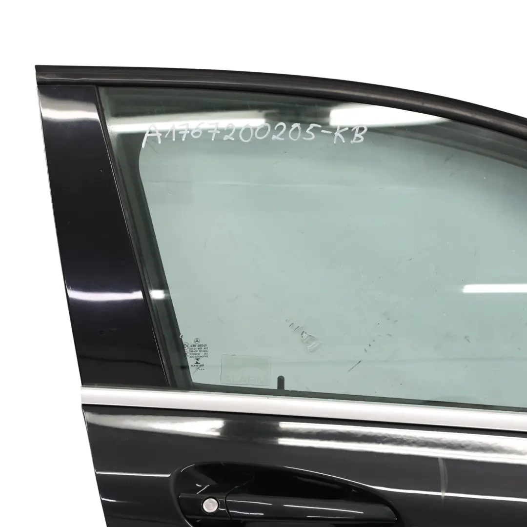 Mercedes W176 Puerta Delantera Derecha Kosmos Black Metallic - 191 - SKU A1767200205-KB - Número de pieza A1767200205
