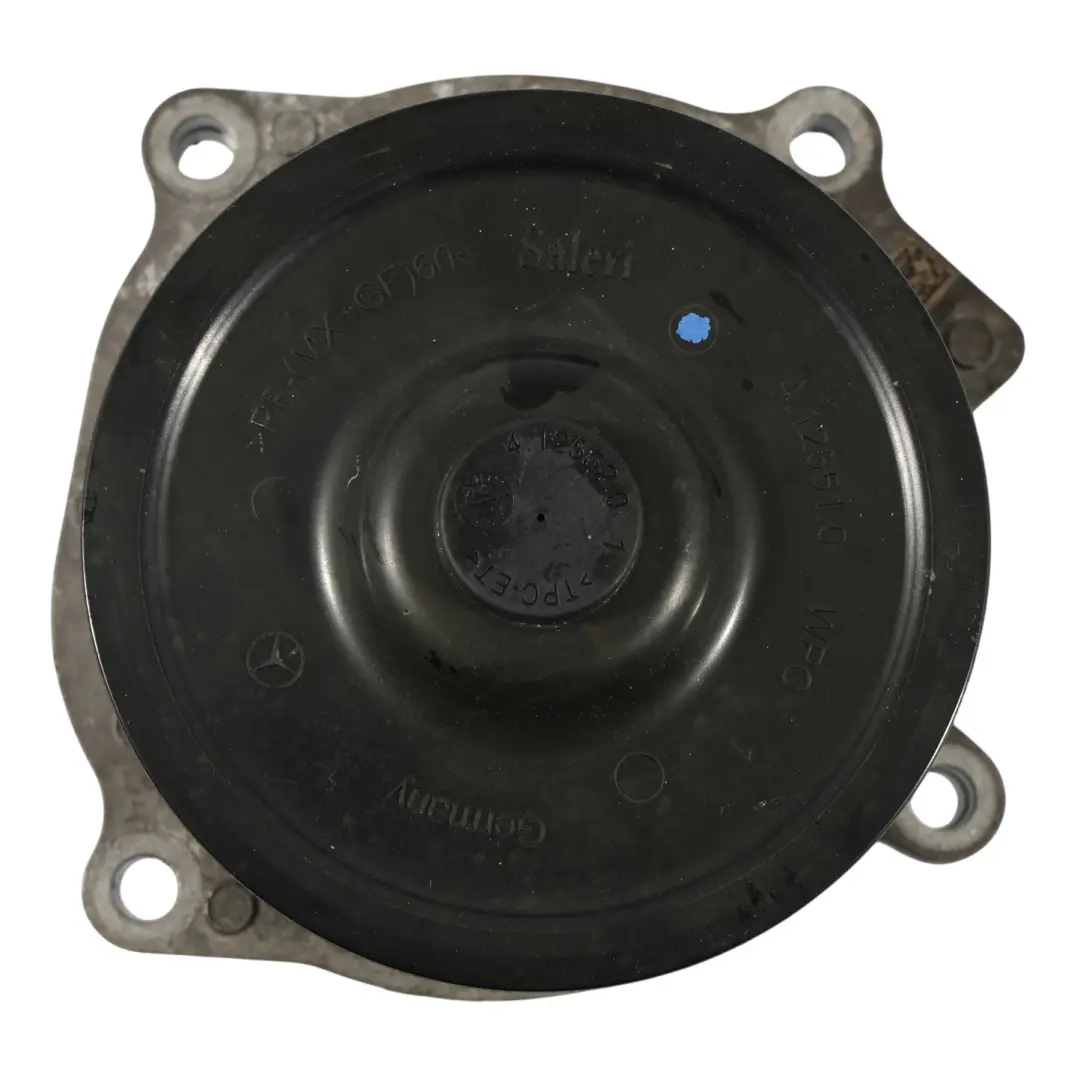 Pompa Dell'Acqua Pompa Del Liquido OM654 Diesel per Mercedes W205 W213 con numero di parte A6542001400 Mercedes W205 W213 Pompa Dell'Acqua Pompa Del Liquido OM654 Diesel - SKU A6542001400 - Numero di parte A6542001400