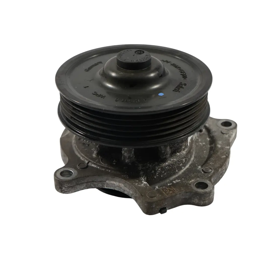 Wasserpumpe Motor Kühlmittelpumpe OM654 für Mercedes W205 W213 X118 mit Teilenummer A6542001400 Mercedes W205 W213 X118 Wasserpumpe Motor Kühlmittelpumpe OM654 - SKU A6542001400 - Teilenummer A6542001400