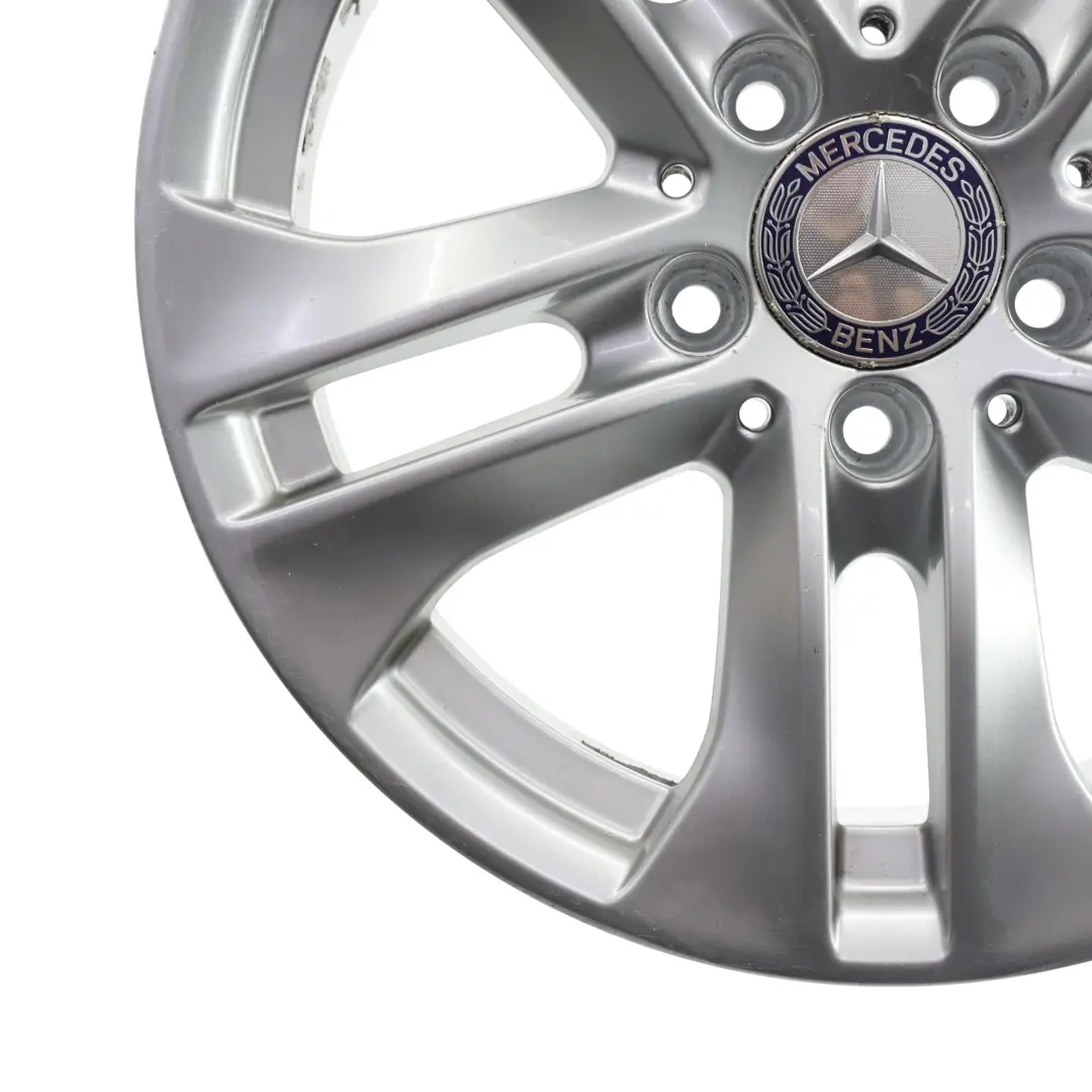 cerchio in lega 16" ET:43 7J 5 doppie razze per Mercedes W204 con numero di parte A2044017202 Mercedes W204 cerchio in lega 16" ET:43 7J 5 doppie razze - SKU A2044017202-2 - Numero di parte A2044017202