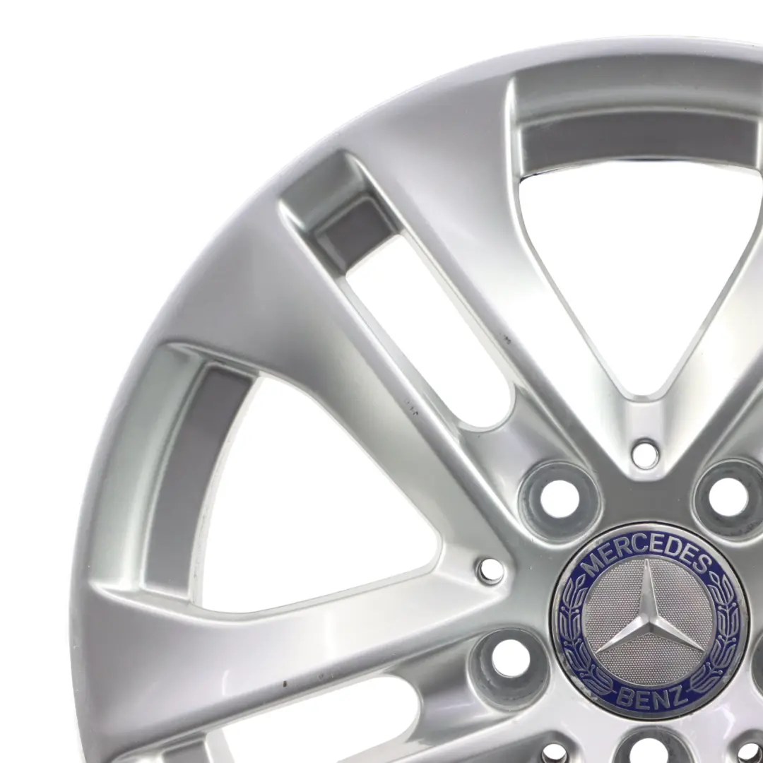 Silberne Alufelge 16" ET:43 7J 5 Doppel Speiche für Mercedes W204 mit Teilenummer A2044017202 Mercedes W204 Silberne Alufelge 16" ET:43 7J 5 Doppel Speiche - SKU A2044017202-3 - Teilenummer A2044017202