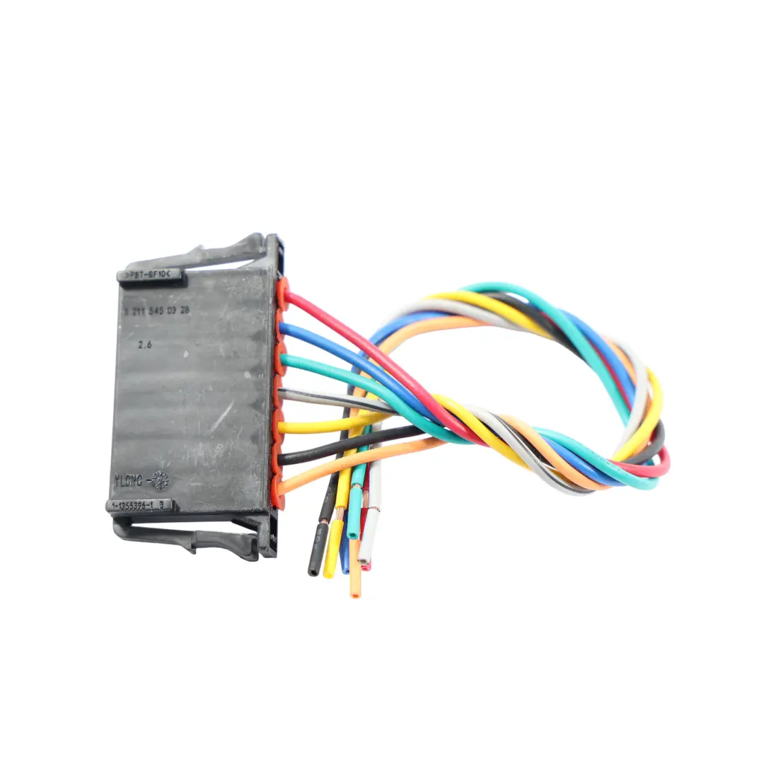 Mercedes W204 Luz Trasera Trasera Enchufe De La Luz Cableado Derecho - SKU A2048200264-3 - Número de pieza A2048200264