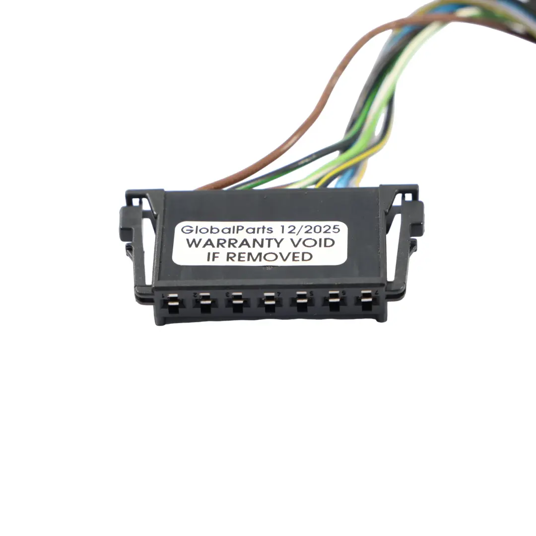 Mercedes W204 Connecteur Câble Câblage Extérieur Feu Arrière Droit - SKU A2048202064-2 - Numéro de pièce A2048202064
