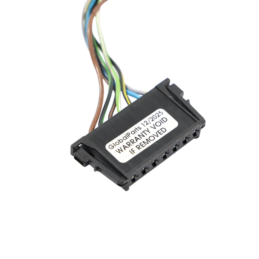 Mercedes W204 Luz Trasera Exterior Cableado Enchufe Derecho - SKU A2048202064-2 - Número de pieza A2048202064