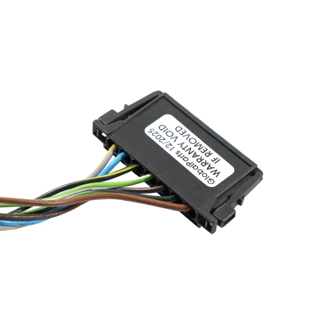 Luz Trasera Exterior Cableado Enchufe Derecho para Mercedes W204 con número de pieza A2048202064 Mercedes W204 Luz Trasera Exterior Cableado Enchufe Derecho - SKU A2048202064-2 - Número de pieza A2048202064