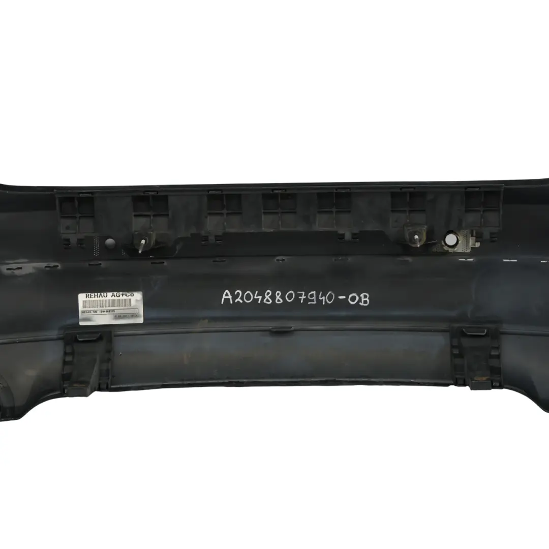 Tylny Zderzak Avantgarde Obsidian Black Czarny Metalik - 197 do Mercedes W204 o numerze A2048807940 Mercedes W204 Tylny Zderzak Avantgarde Obsidian Black Czarny Metalik - 197 - SKU A2048807940-OB - Numer Części A2048807940