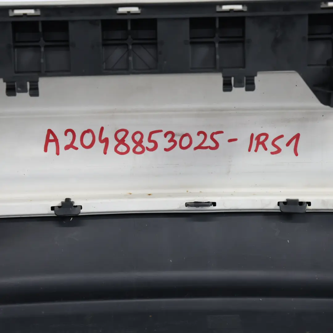 Zderzak Tylny Iridium Silver Srebrny Metalik - 775 do Mercedes W204 o numerze A2048853025 Mercedes W204 Zderzak Tylny Iridium Silver Srebrny Metalik - 775 - SKU A2048853025-IRS1 - Numer Części A2048853025