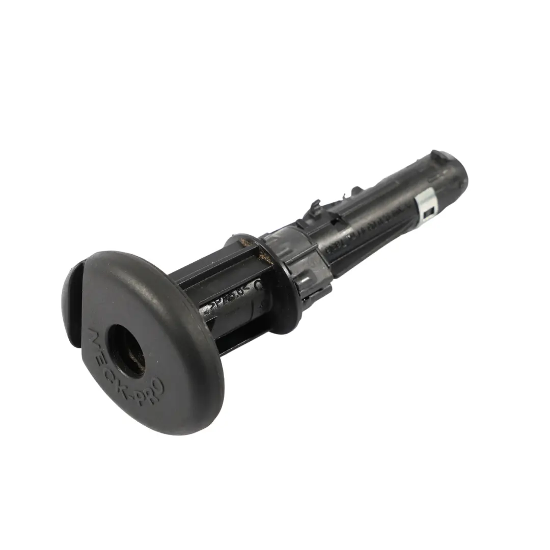 Guida Poggiatesta Sedile Anteriore Lato Sinistro per Mercedes W204 W212 con numero di parte A2049700641 Mercedes W204 W212 Guida Poggiatesta Sedile Anteriore Lato Sinistro - SKU A2049700641 - Numero di parte A2049700641