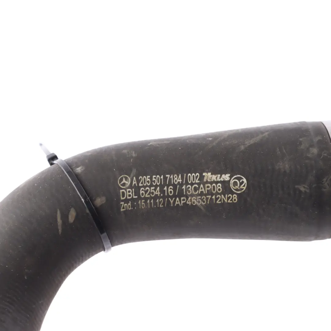 Kühlmittel Schlauch M276 Benzin Links für Mercedes W205 mit Teilenummer A2055017184 Mercedes W205 Kühlmittel Schlauch M276 Benzin Links - SKU A2055017184 - Teilenummer A2055017184
