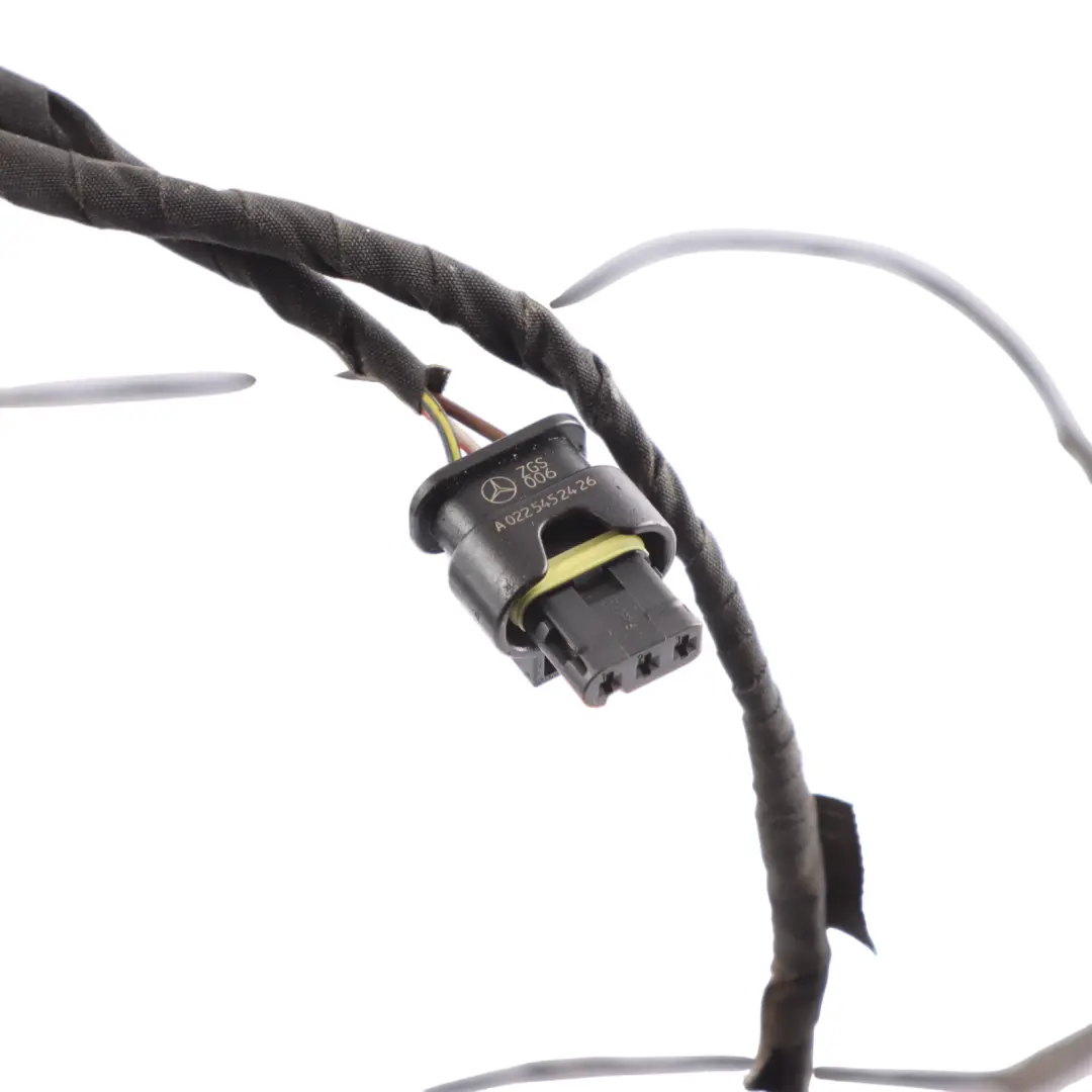 Front Bumper PDC Parking Sensor Wiring Harness Cable to Mercedes W205 with Part number A2055404207 Mercedes W205 Front Bumper PDC Parking Sensor Wiring Harness Cable - SKU A2055404207-1 - Part number A2055404207