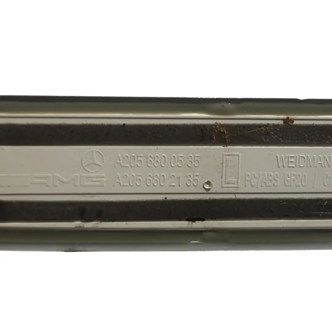 Cache Seuil De Porte Arrière Gauche pour Mercedes W205 S213 W213 à propos du numéro de pièce A2056802135 Mercedes W205 S213 W213 Cache Seuil De Porte Arrière Gauche - SKU A2056802135-1 - Numéro de pièce A2056802135