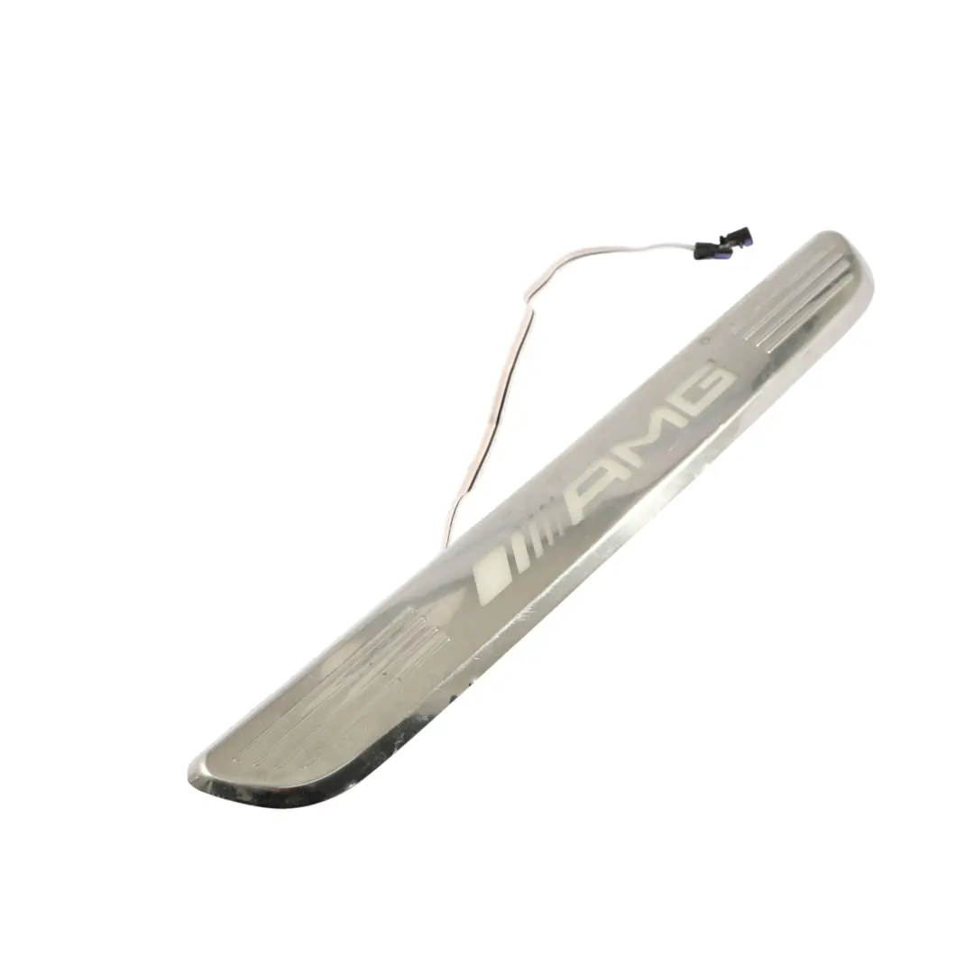 Mercedes W205 S213 W213 Umbral De Puerta Cubierta Trasera Izquierda - SKU A2056802135-1 - Número de pieza A2056802135