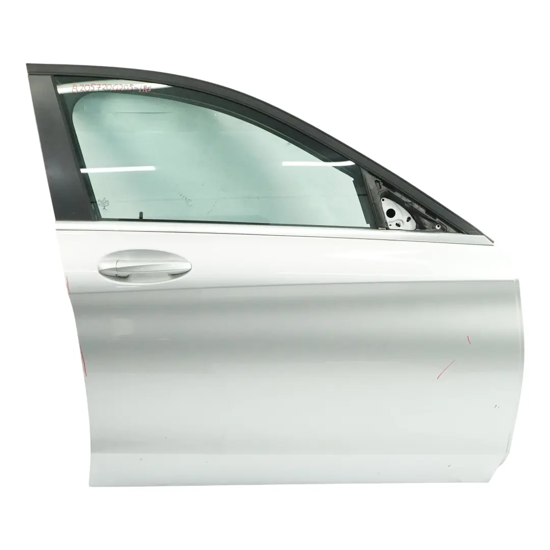 Tür Vorne Rechts Iridium Silber Metallic - 775 für Mercedes W205 mit Teilenummer A2057200205 Mercedes W205 Tür Vorne Rechts Iridium Silber Metallic - 775 - SKU A2057200205-IRS - Teilenummer A2057200205