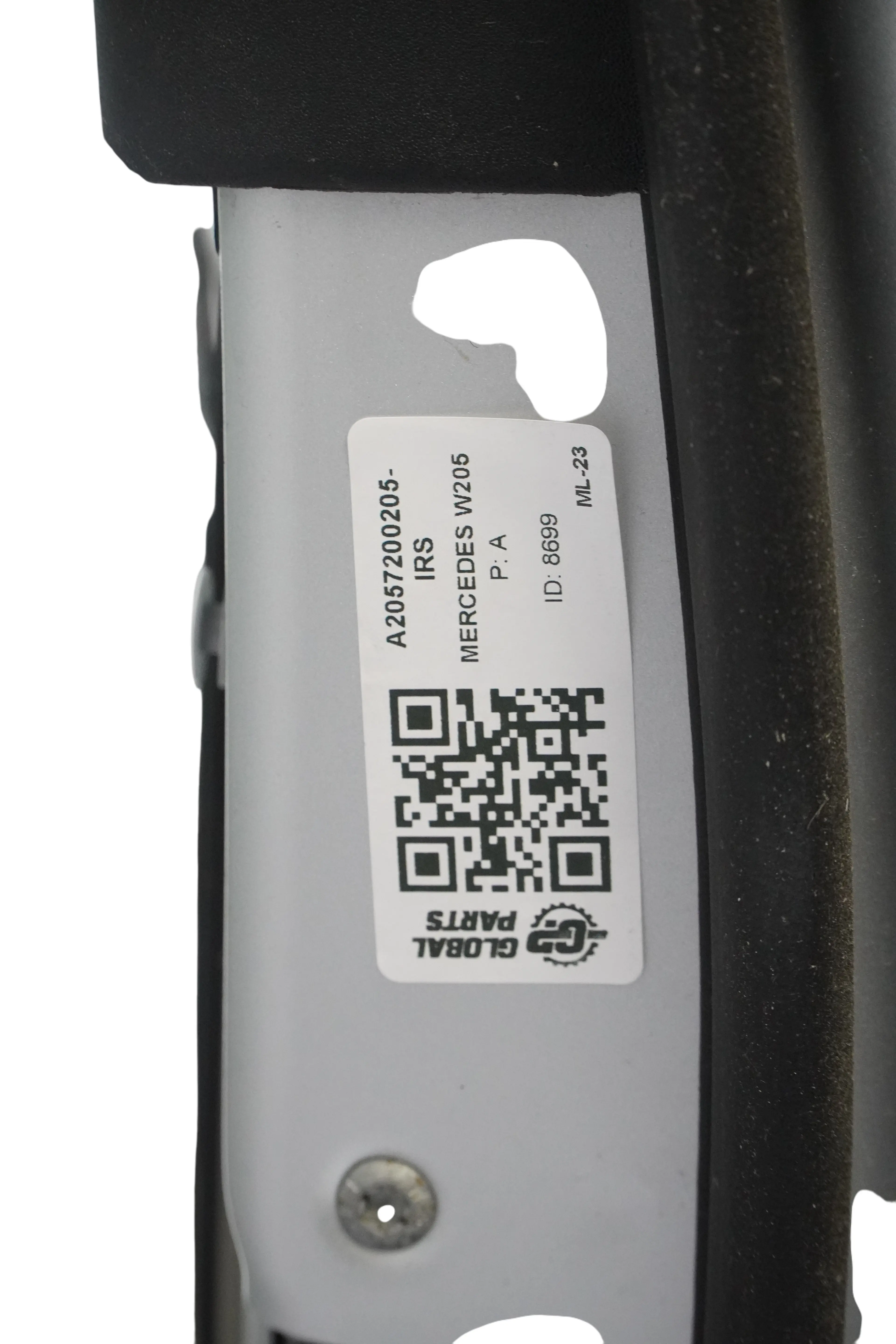 Mercedes W205 Drzwi Prawe Przednie Iridium Silver Srebrny Metalik - 775