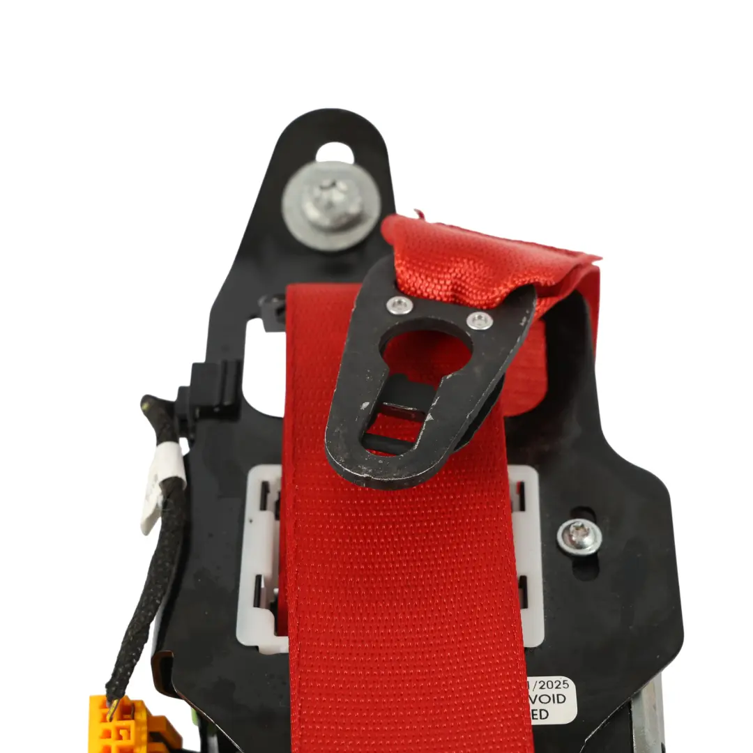 Seatbelt Seat Upper Belt Front Right O/S to Mercedes W205 with Part number A2058606400 Mercedes W205 Seatbelt Seat Upper Belt Front Right O/S - SKU A2058606400-1 - Part number A2058606400