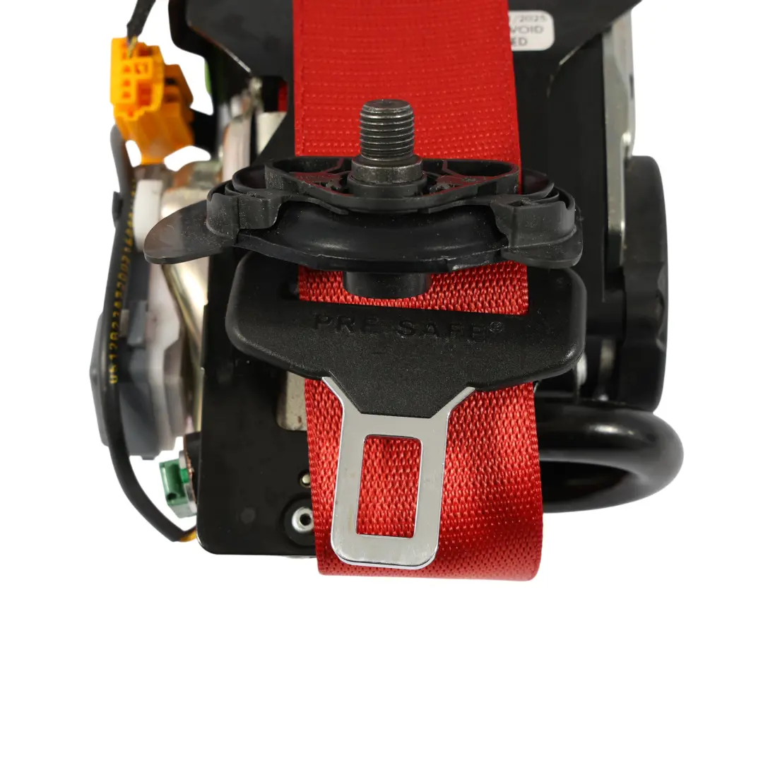 Ceinture De Sécurité Supérieure Avant Droite pour Mercedes W205 à propos du numéro de pièce A2058606400 Mercedes W205 Ceinture De Sécurité Supérieure Avant Droite - SKU A2058606400-1 - Numéro de pièce A2058606400