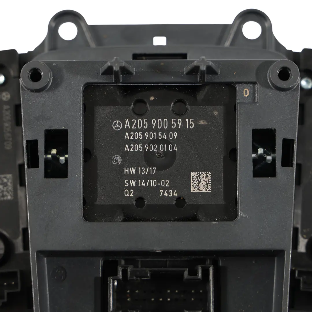 Panel Sterowania Przełącznik Kontroler Nawigacji do Mercedes W205 o numerze A2059005915 Mercedes W205 Panel Sterowania Przełącznik Kontroler Nawigacji - SKU A2059005915-9 - Numer Części A2059005915