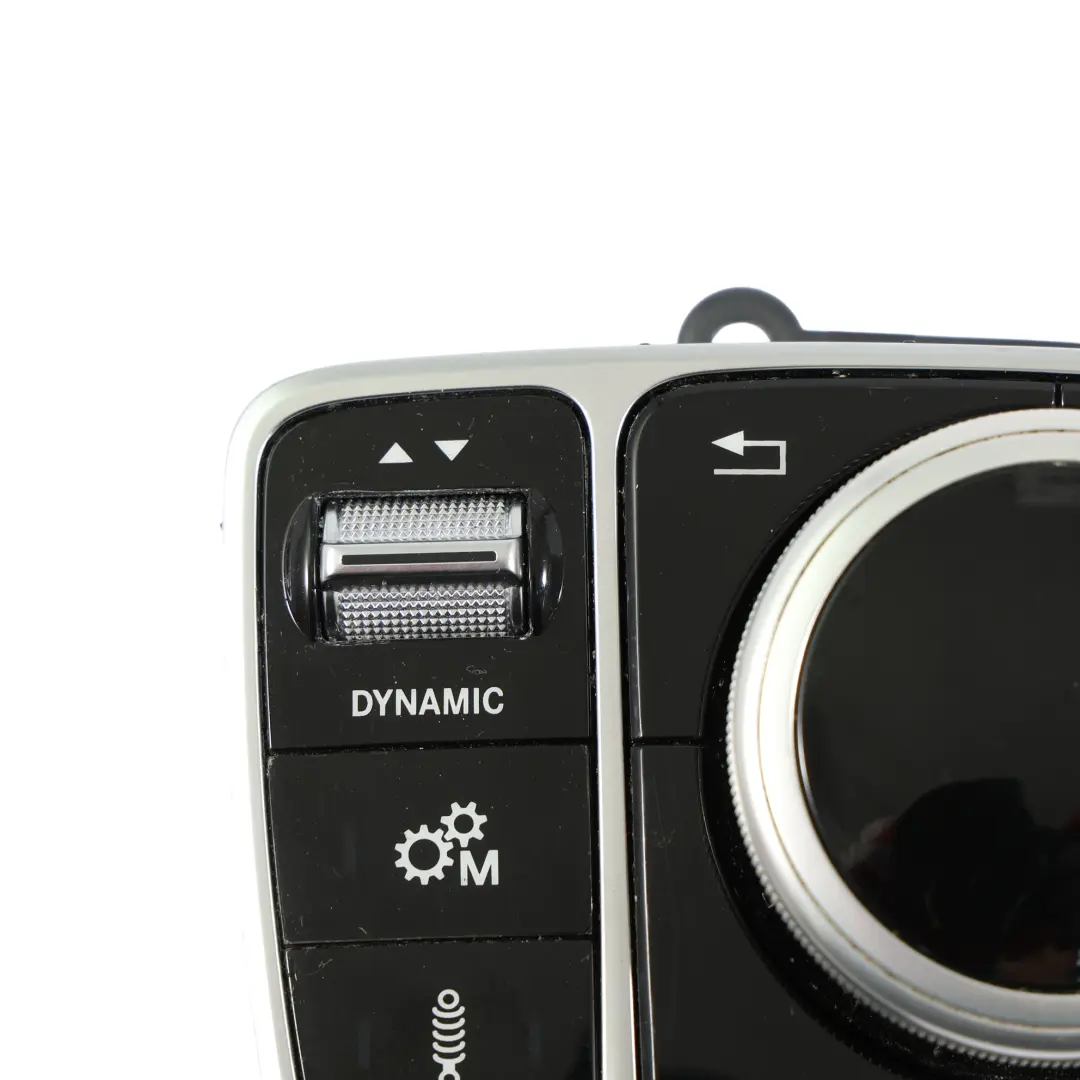 Bouton Commande Système Navigation Satellite Console Centrale pour Mercedes W205 à propos du numéro de pièce A2059005915 Mercedes W205 Bouton Commande Système Navigation Satellite Console Centrale - SKU A2059005915-9 - Numéro de pièce A2059005915