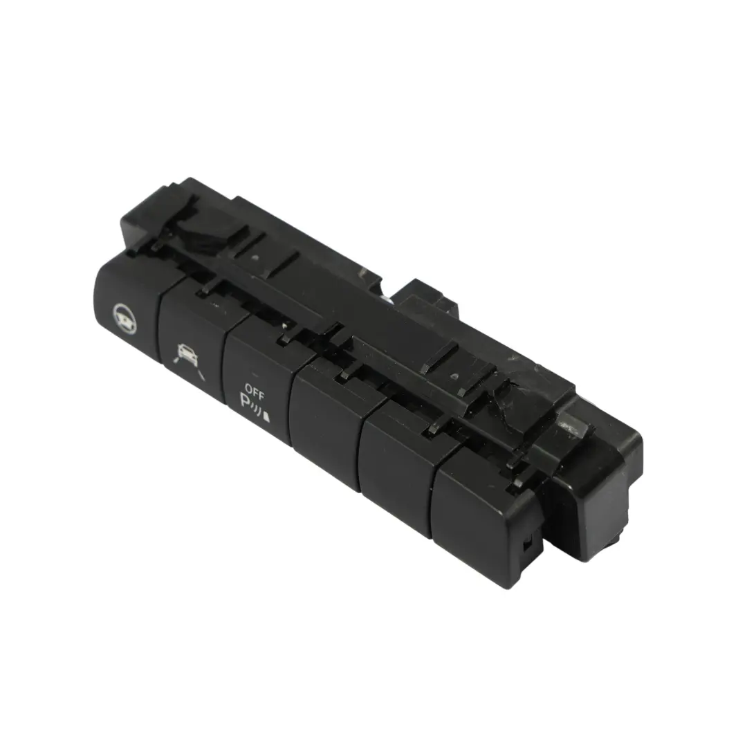 Panel Przełącznik Asystenta Pasa Ruchu PDC do Mercedes W205 C253 o numerze A2059058209 Mercedes W205 C253 Panel Przełącznik Asystenta Pasa Ruchu PDC - SKU A2059058209 - Numer Części A2059058209