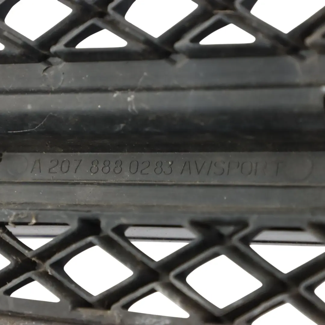 Mercedes W207 A207 C207 AMG Griglia Coperchio Anteriore Cofano - SKU A2078800283-1 - Numero di parte A2078800283