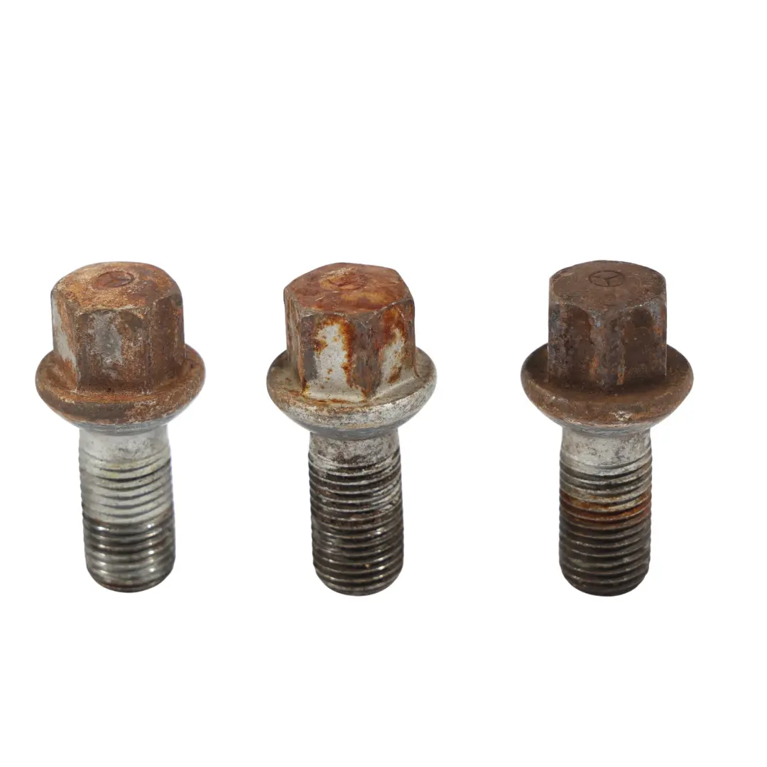 Bulloni Ruota Viti M14X1.5X37 SET X5 per Mercedes W163 W169 W211 C219 con numero di parte A2114010370 Mercedes W163 W169 W211 C219 Bulloni Ruota Viti M14X1.5X37 SET X5 - SKU A2114010370 - Numero di parte A2114010370