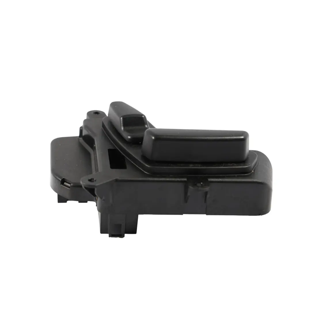 Przycisk Regulacji Fotela Przedniego Prawego do Mercedes W211 o numerze A2118211258 Mercedes W211 Przycisk Regulacji Fotela Przedniego Prawego - SKU A2118211258 - Numer Części A2118211258