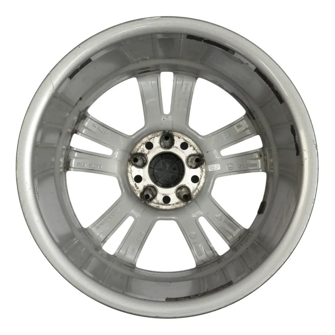 Cerchio in lega 17" ET:48 8J 5 Doppie razze per Mercedes W212 con numero di parte A2124015602 Mercedes W212 Cerchio in lega 17" ET:48 8J 5 Doppie razze - SKU A2124015602-2 - Numero di parte A2124015602